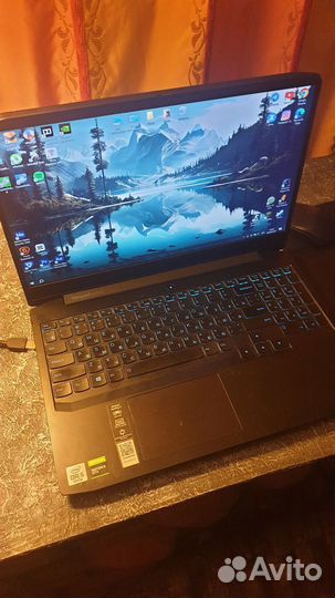 Ноутбук игровой lenovo