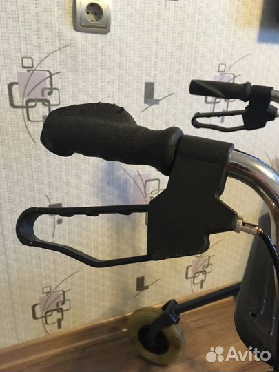 Коляска-ходунки для инвалида rehno (Германия)