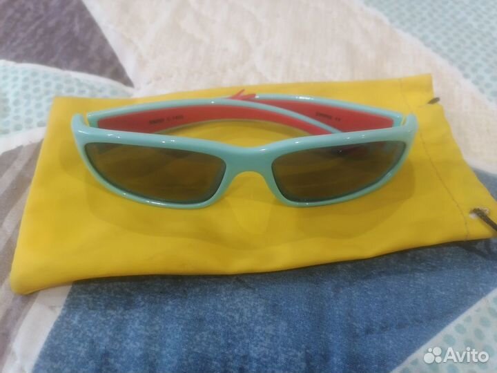 Солнцезащитные очки