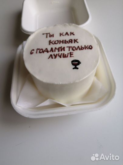 Торты, бенто-торты, капкейки на заказ