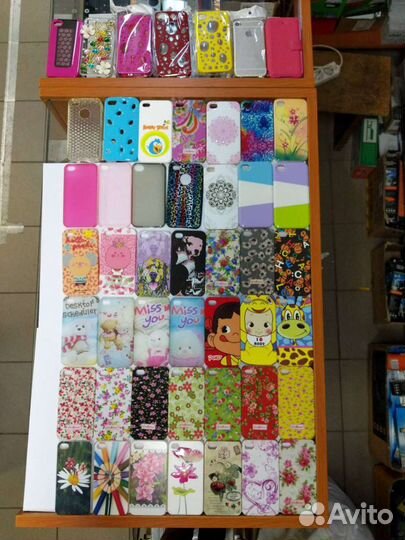 Чехлы на iPhone 4 Silicone Cover