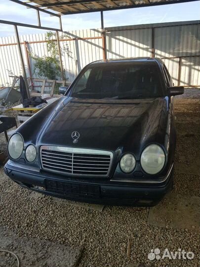 Мерседес w210