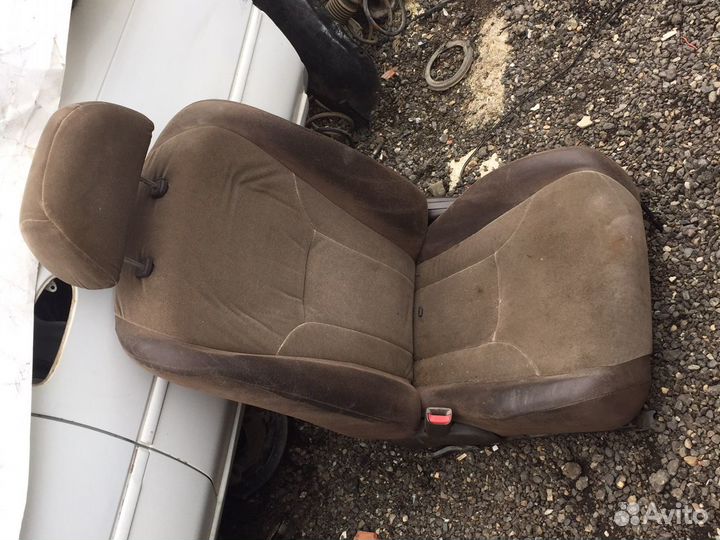 Сиденья chaser, cresta, mark2