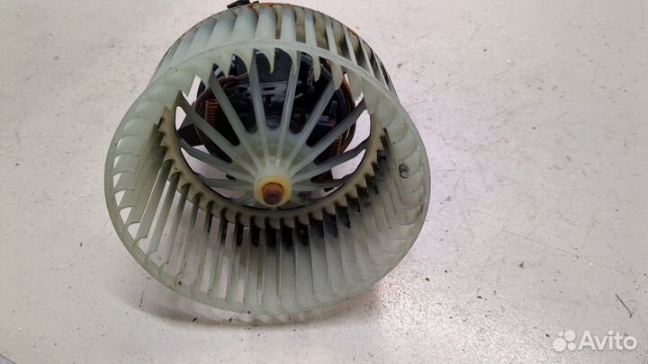 Двигатель отопителя Chrysler Voyager