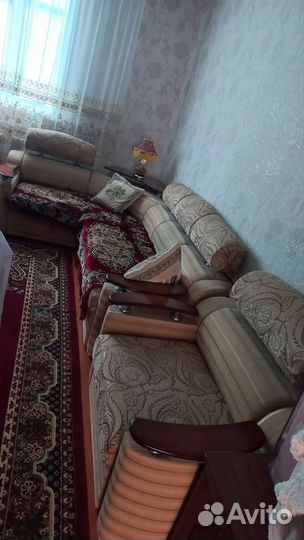 Большой угловой диван бу