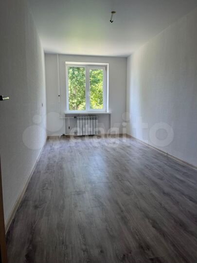 3-к. квартира, 60 м², 3/5 эт.