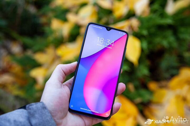 Смартфон Xiaomi Mi 9 Lite 6 гб + 128 гб