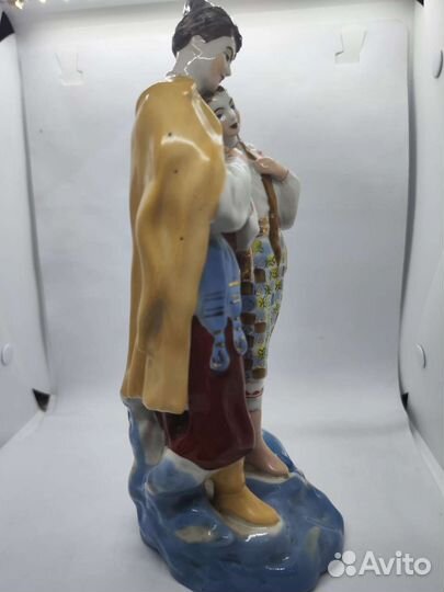 Статуэтка Майская ночь