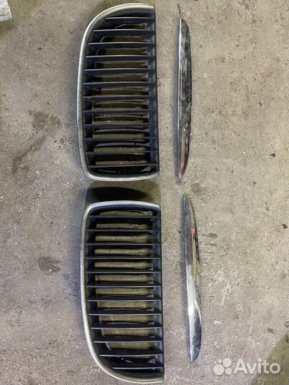 Ноздри решетка радиатора BMW e90