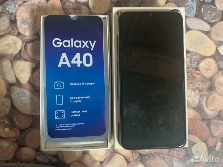 Samsung galaxy A40 64gb