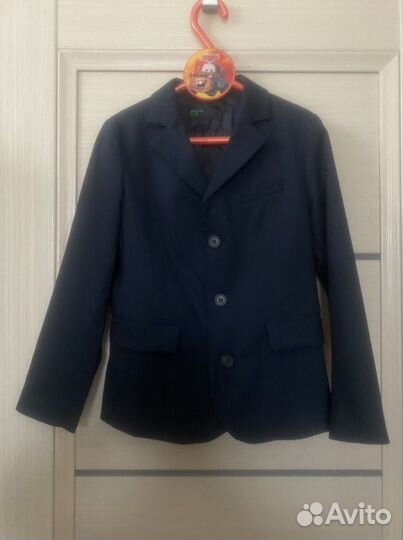 Школьный костюм United colors of benetton