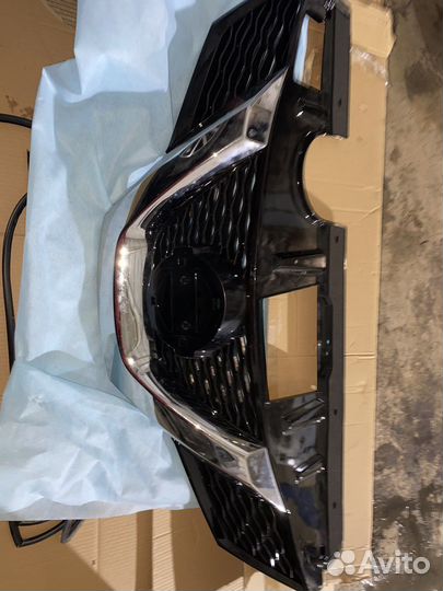 Решетка радиатора Nissan X-Trail T32, NT32