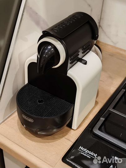 Кофемашина delonghi nespresso + капсулы