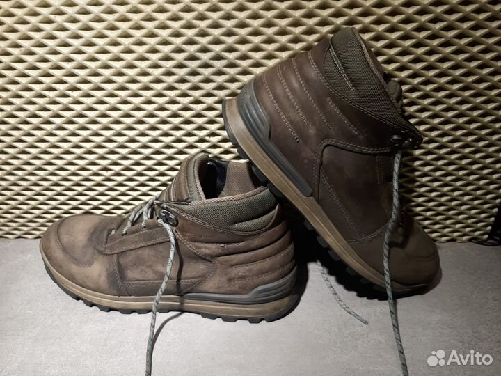 Ботинки трекинговые ecco оригинал 42