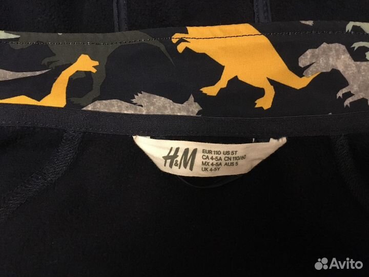 Дождевик утеплённый на мальчика фирмы H&M