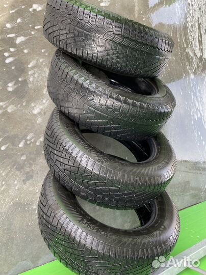 Gislaved Soft Frost 200 215/70 R16