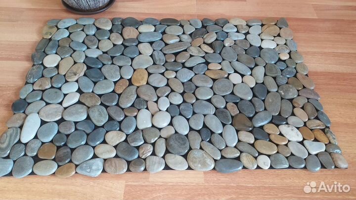 Коврик из морской гальки