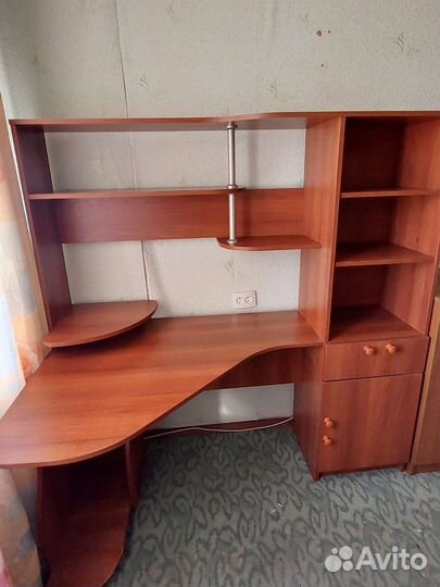 Компьютерный стол со шкафом бу