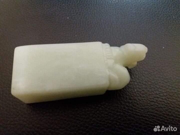 Крыса Нефрит