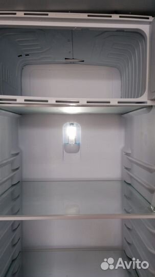 Холодильник с морозильником Бирюса 110 белый