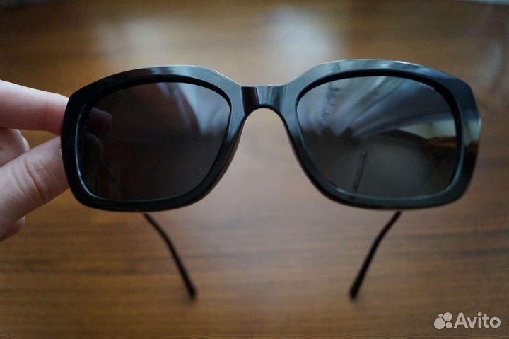 Солнцезащитные очки invu