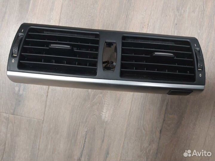 Дефлектор воздушный Bmw X5 50Ix E70 LCI N63 4.4I