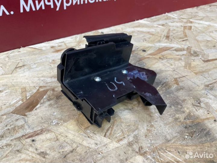 Замок двери задний правый LADA Vesta