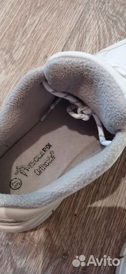 Кроссовки утепленные