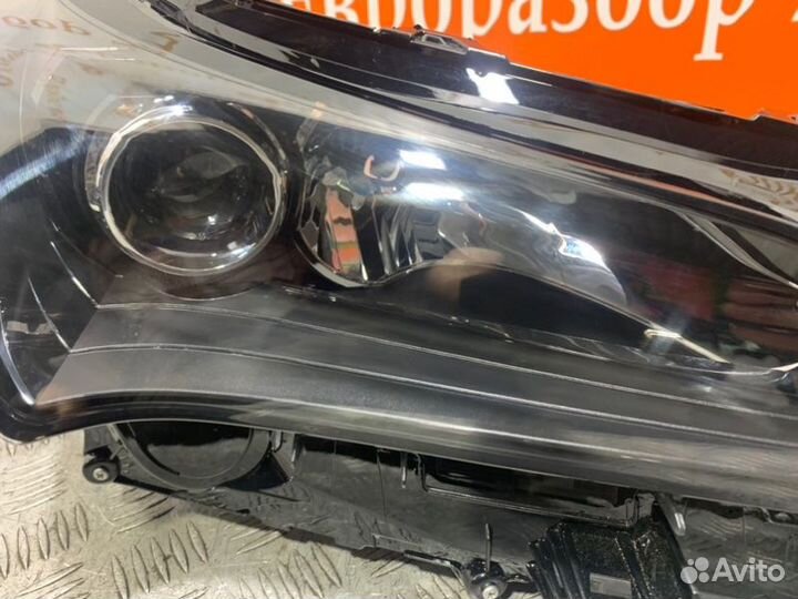 Фара передняя правая Lexus Nx200 ZGZ10