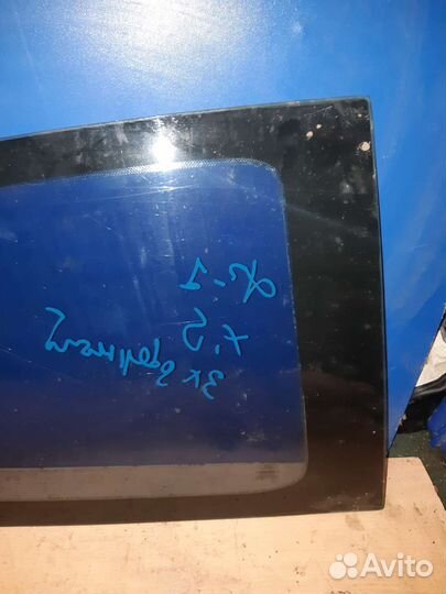 Заднее левое стекло Ford Focus 1 хэтчбек