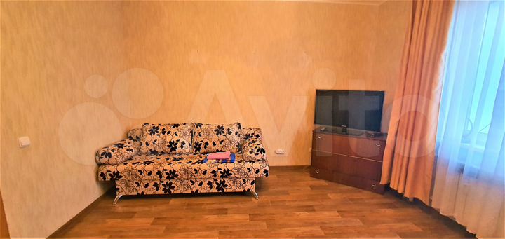 2-к. квартира, 56 м², 3/9 эт.