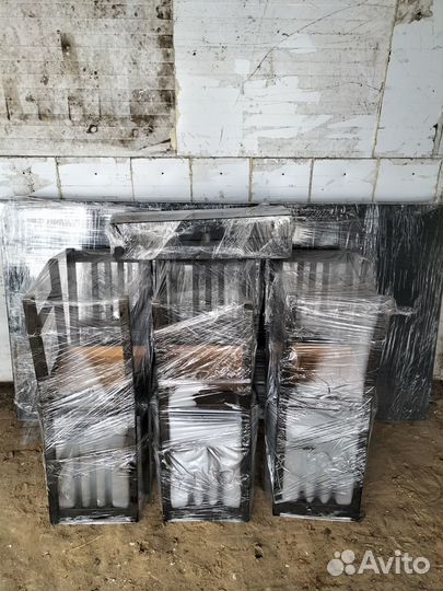 Стол раскладной 201/247/293х105 и стулья