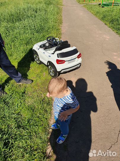 Детский электромобиль mercedes gla