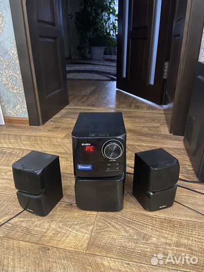 Акустическая система с bluetooth колонка