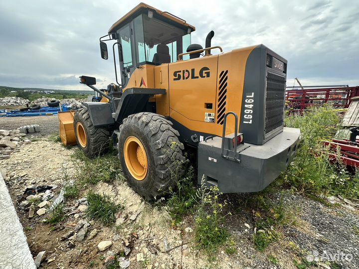 Фронтальный погрузчик SDLG (LGCE) LG946L, 2011