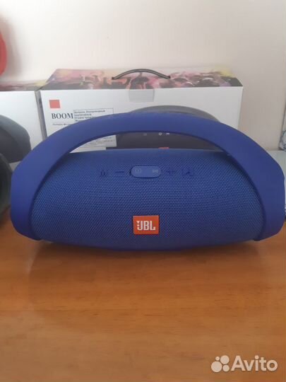Колонка JBL Boomsbox