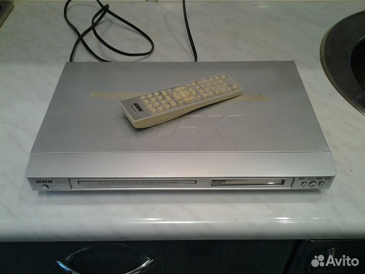 DVD-проигрыватель BBK DV911SM