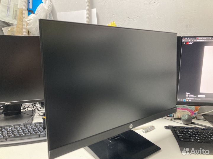 Монитор HP 24