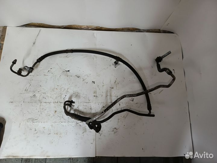 Трубка Гур Peugeot 407