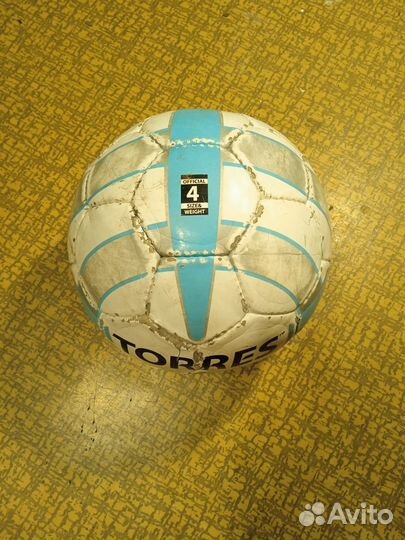 Футбольный мяч