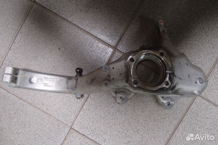 Опора кулак ф15 бмв bmw f15 f16 е70 е71 правая