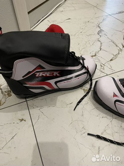 Беговые лыжи