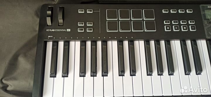 Arturia - KeyLab Essential 61 Mk3 Black
