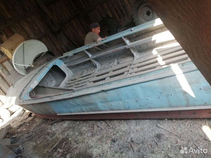 Продам лодку