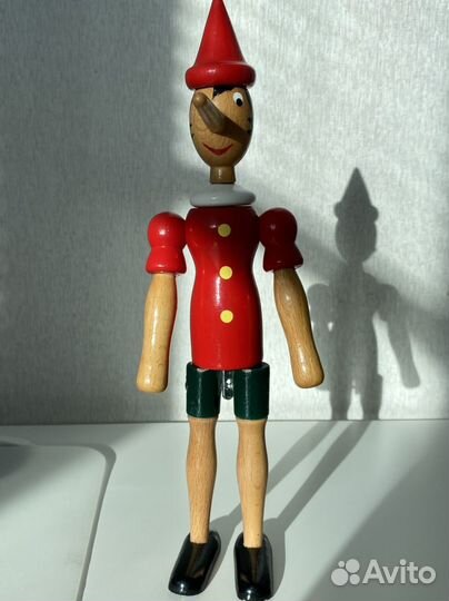 Игрушка пиноккио