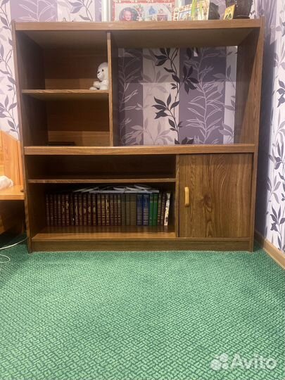 Полка под тв и стол