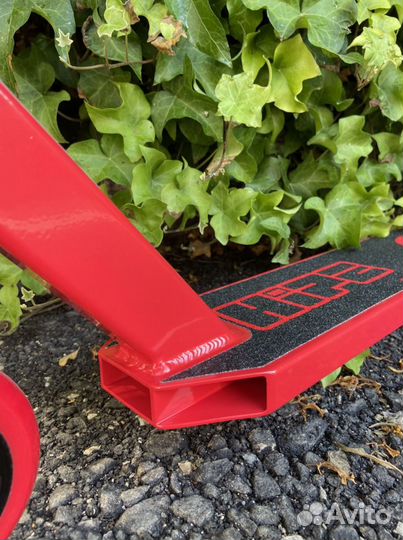 Трюковой самокат Hipe H1 red 2021
