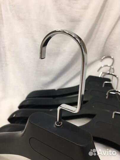 Плечики для верхней одежды для офиса