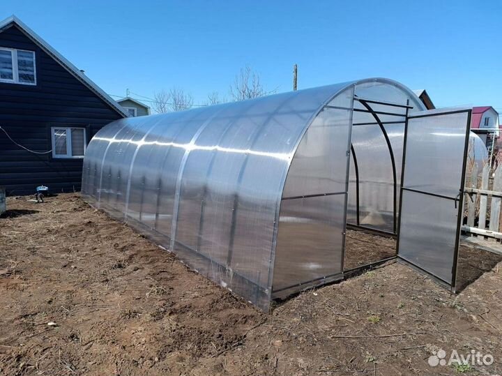 Теплица в наличии на складе