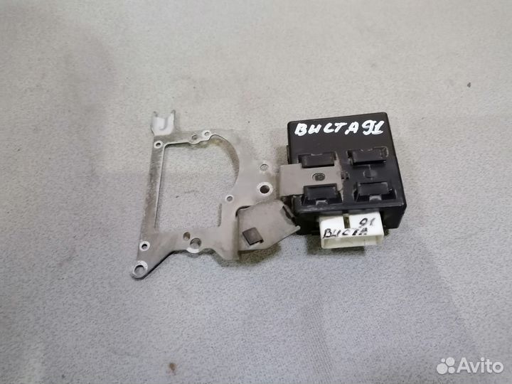 Блок управления климат-контролем Toyota Vista 1991